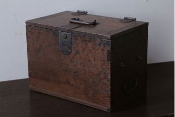 アンティーク雑貨　古民具・骨董　総栗材!アンティーク硯箱(小物入れ)