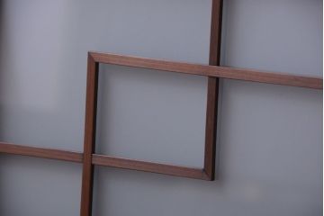 和製アンティーク　古い木製のモダンなすりガラス入り明り取り