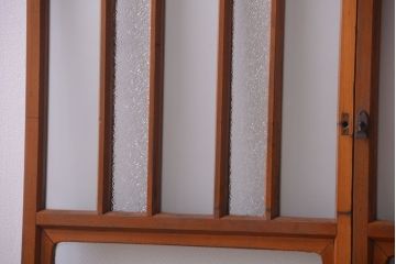 和製アンティーク　レトロなガラス入り引き戸2枚セット(窓)