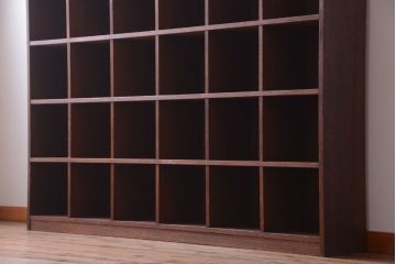 レトロ家具　昭和レトロ　特大サイズ!古い木製のアンティークマス目棚