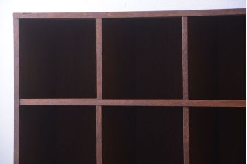 レトロ家具　昭和レトロ　特大サイズ!古い木製のアンティークマス目棚