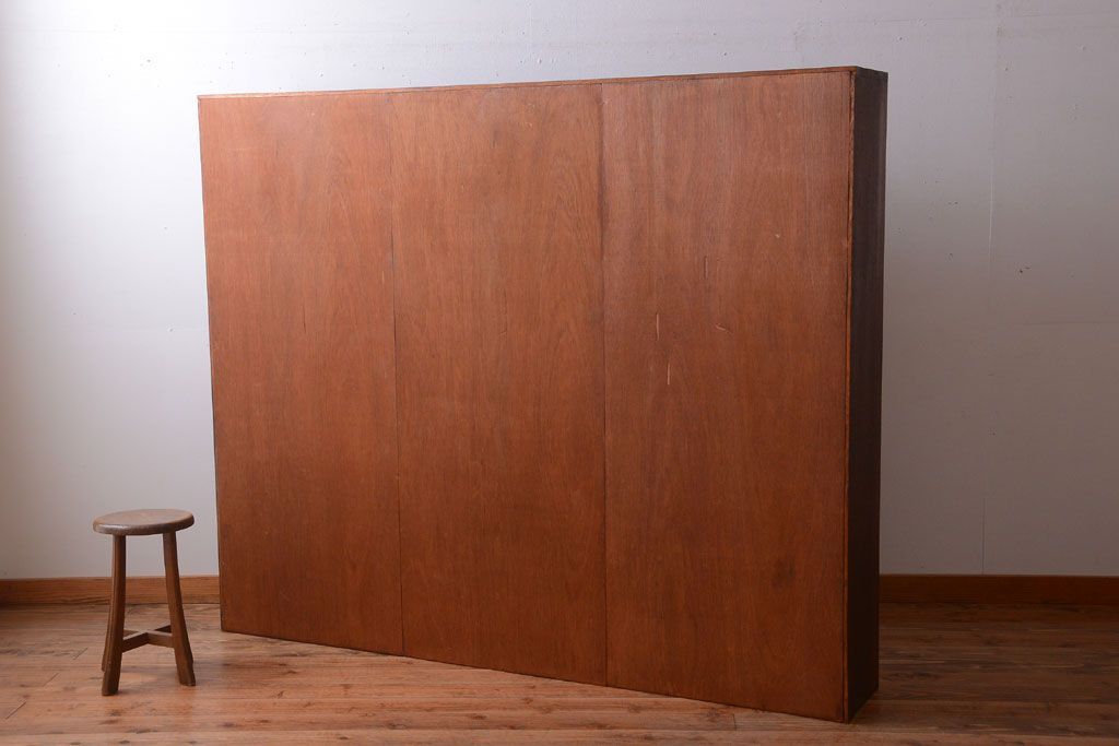 レトロ家具　昭和レトロ　特大サイズ!古い木製のアンティークマス目棚