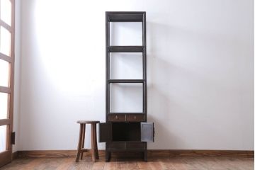 中古　民芸家具　高級感あふれる縦型李朝棚(飾り棚)