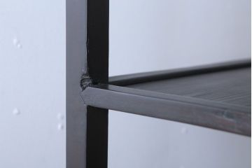 中古　民芸家具　高級感あふれる縦型李朝棚(飾り棚)