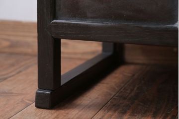 中古　民芸家具　高級感あふれる縦型李朝棚(飾り棚)