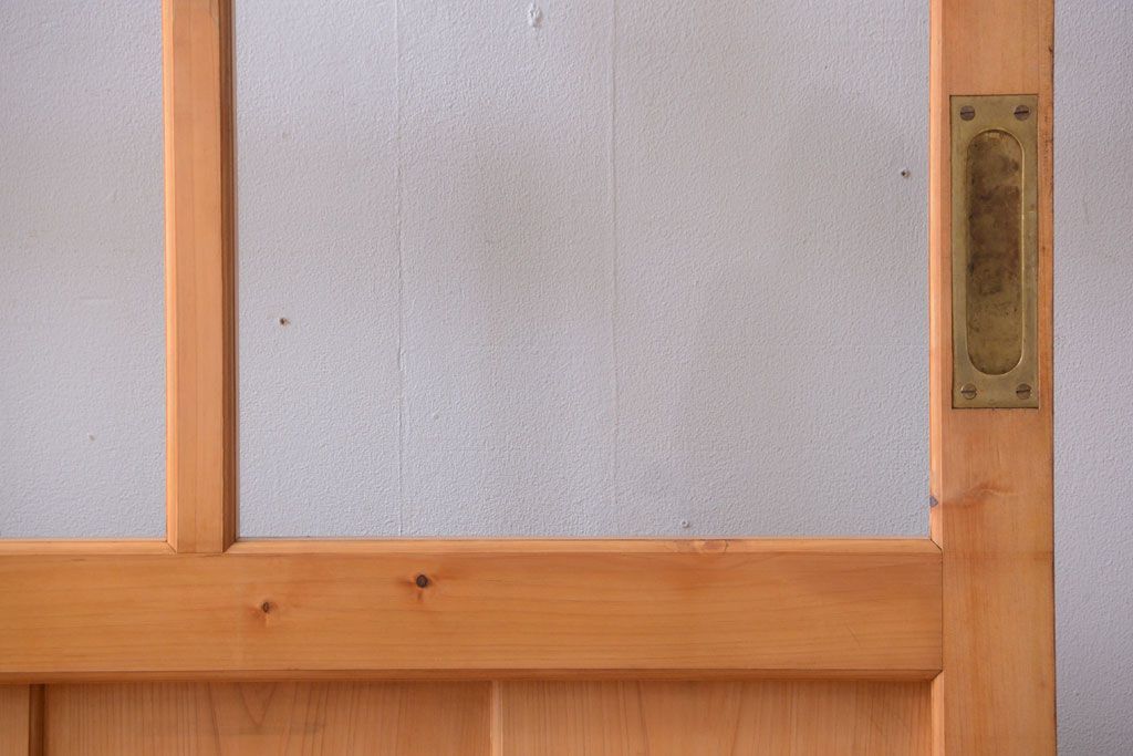 和製アンティーク　木味が美しいガラス入り蔵戸(玄関戸)