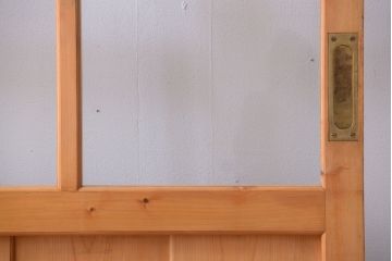 和製アンティーク　木味が美しいガラス入り蔵戸(玄関戸)