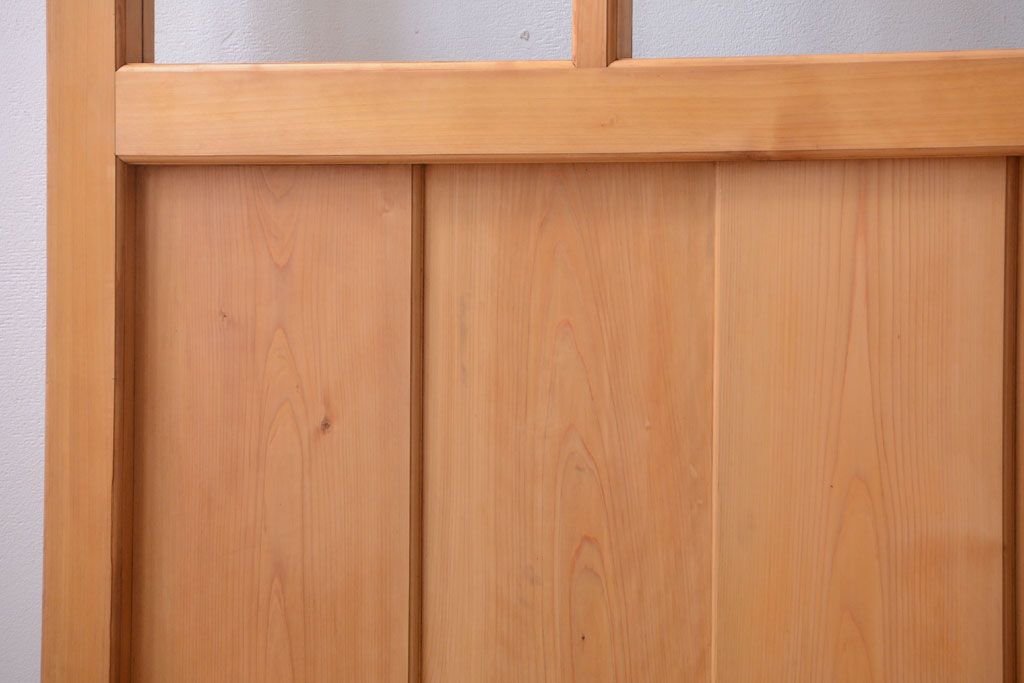 和製アンティーク　木味が美しいガラス入り蔵戸(玄関戸)