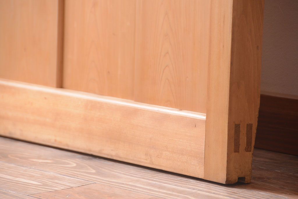 和製アンティーク　木味が美しいガラス入り蔵戸(玄関戸)