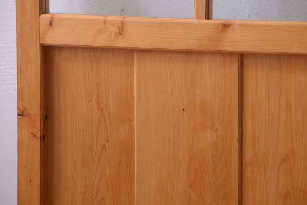 和製アンティーク　木味が美しいガラス入り蔵戸(玄関戸)