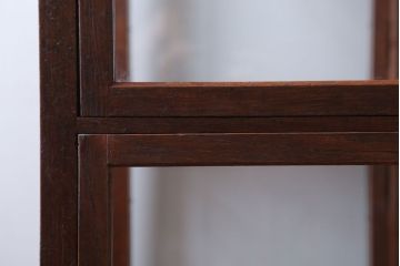 アンティーク家具　アンティーク　2面扉の小さなガラスケース