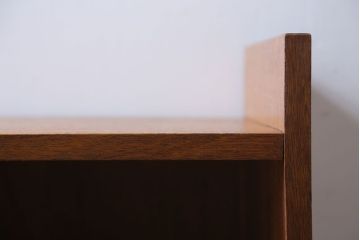 アンティーク家具　アンティーク　オープンラックの小さな収納棚(テレビ台)
