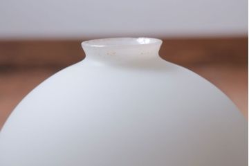 昭和レトロ　シンプルでかわいい丸いフォルムの吊り下げ照明(1)