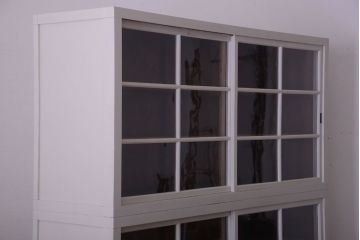 アンティーク家具　アンティーク　大きなペイント重ね収納棚(キャビネット・食器棚)