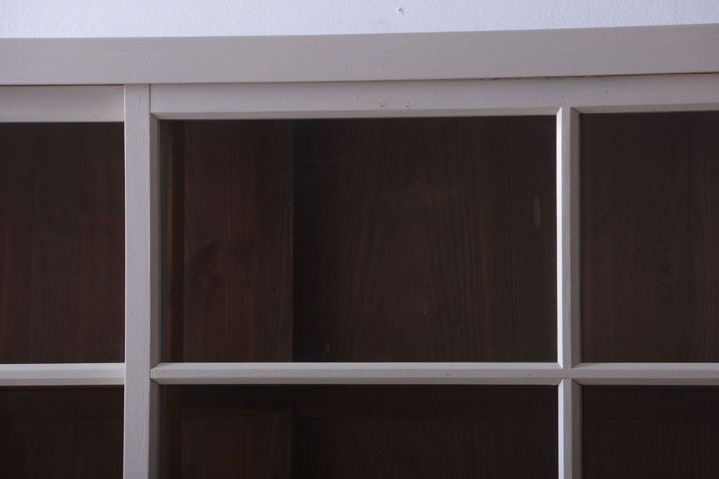 アンティーク家具　アンティーク　大きなペイント重ね収納棚(キャビネット・食器棚)