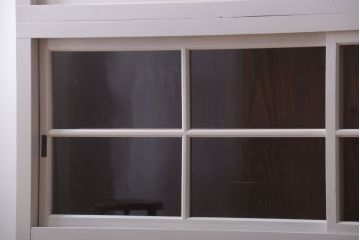 アンティーク家具　アンティーク　大きなペイント重ね収納棚(キャビネット・食器棚)