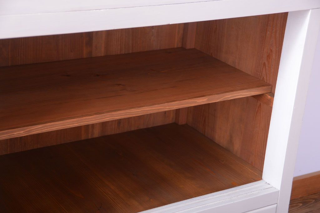 アンティーク家具　アンティーク　大きなペイント重ね収納棚(キャビネット・食器棚)