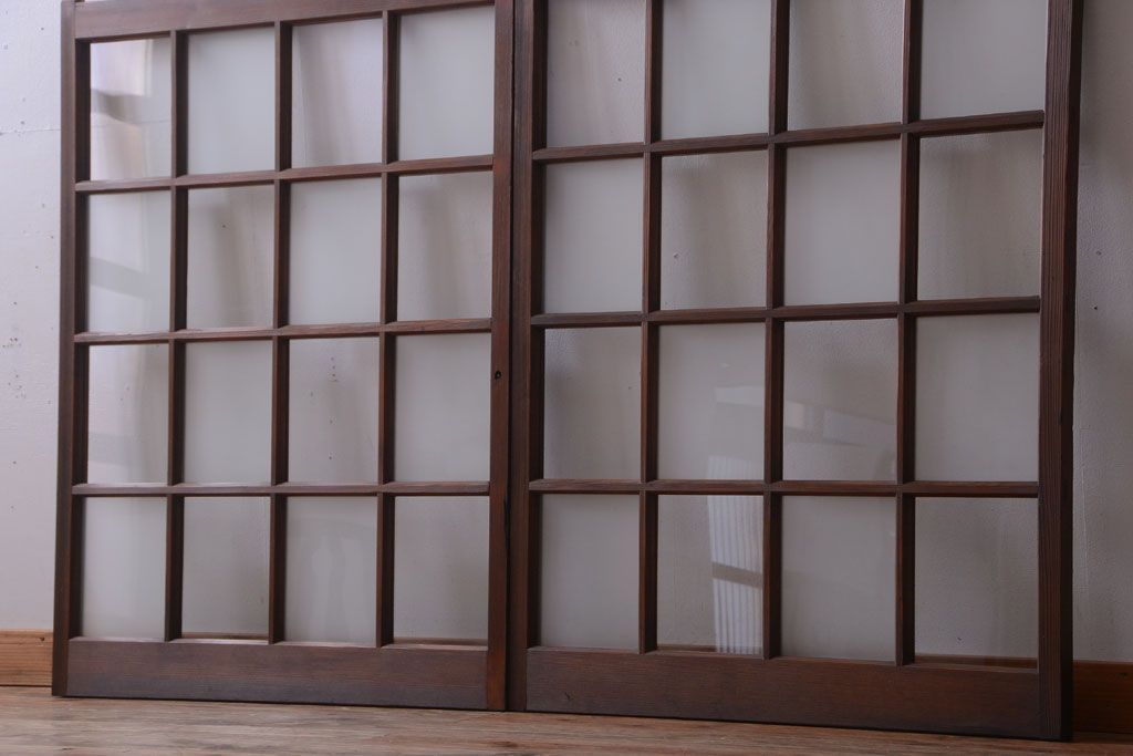 和製アンティーク　市松模様のガラス格子戸2枚セット(窓)