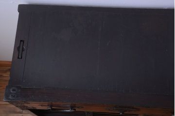 アンティーク家具　古民具・骨董　前面欅材!巾着型金具の松本帳場箪笥