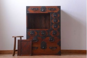 アンティーク家具　古民具・骨董　前面欅材!巾着型金具の二段重ね松本帳場箪笥