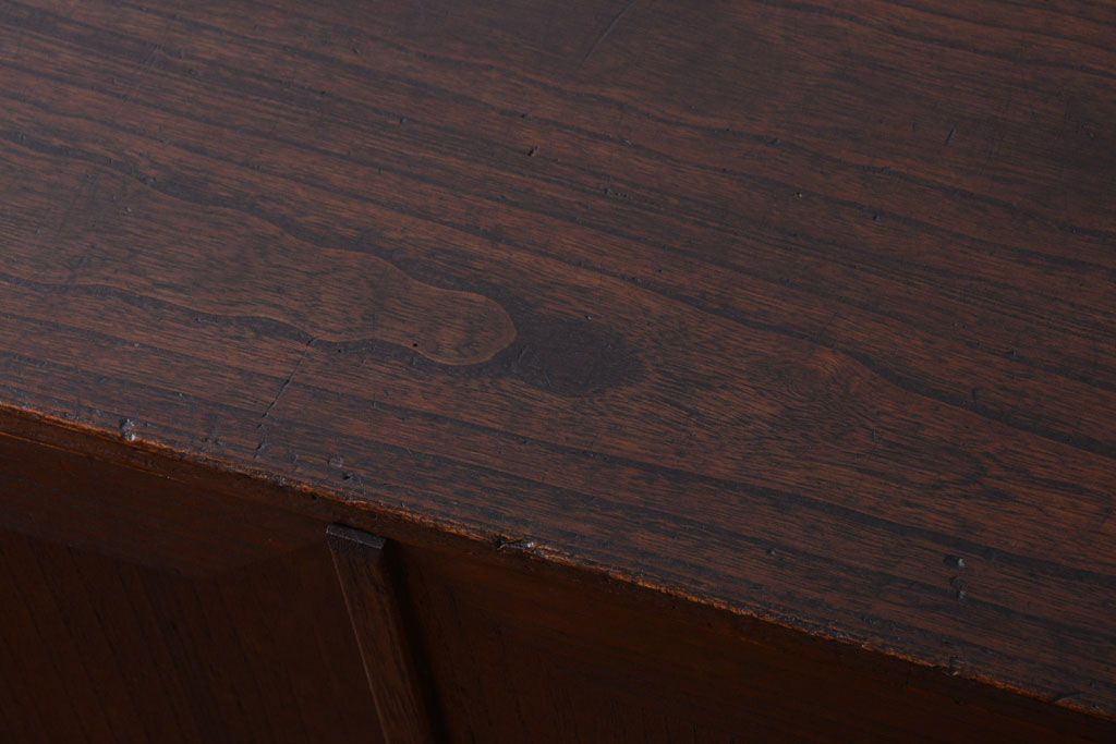 アンティーク家具　和製アンティーク　引き出し2杯付き!古い桐材の戸棚