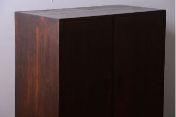 アンティーク家具　和製アンティーク　引き出し2杯付き!古い桐材の戸棚