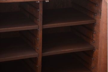 アンティーク家具　和製アンティーク　引き出し2杯付き!古い桐材の戸棚