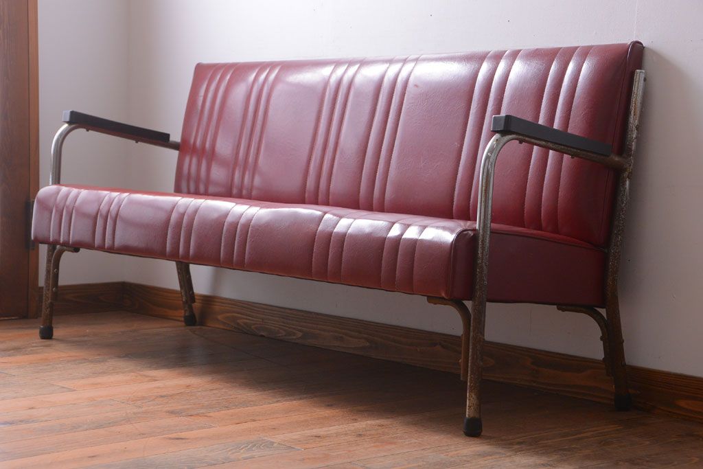 レトロ家具　アンティーク　昭和レトロな3人掛け鉄脚ベンチ