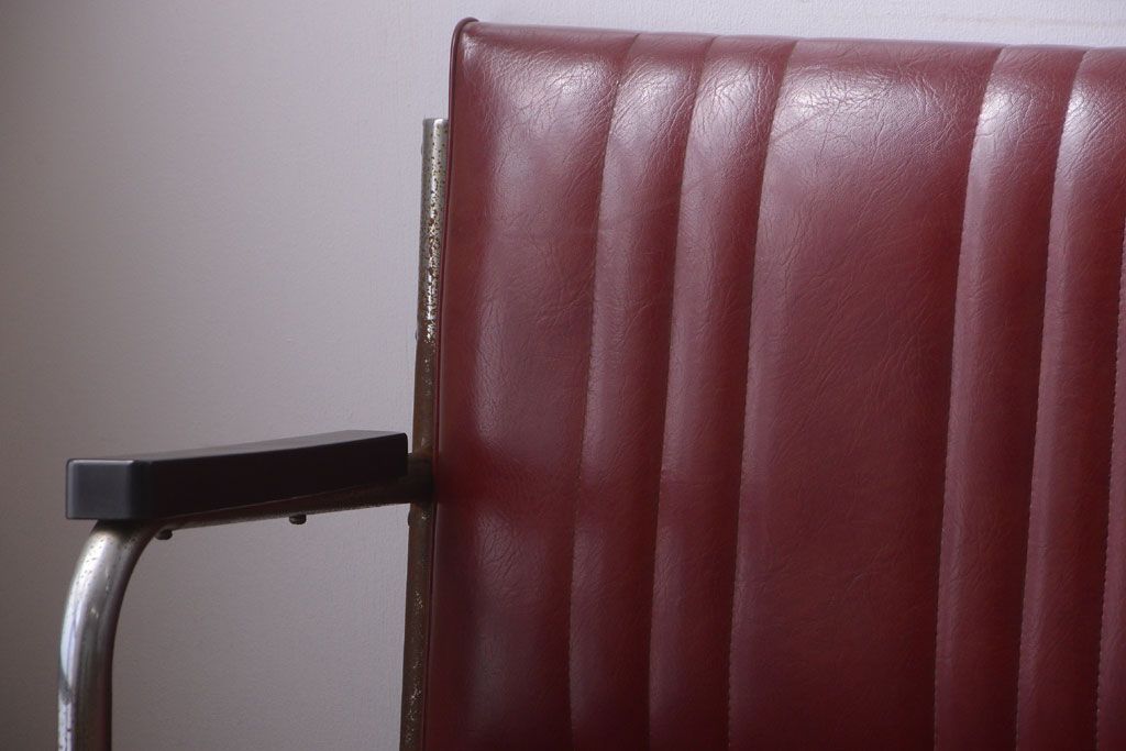 レトロ家具　アンティーク　昭和レトロな3人掛け鉄脚ベンチ