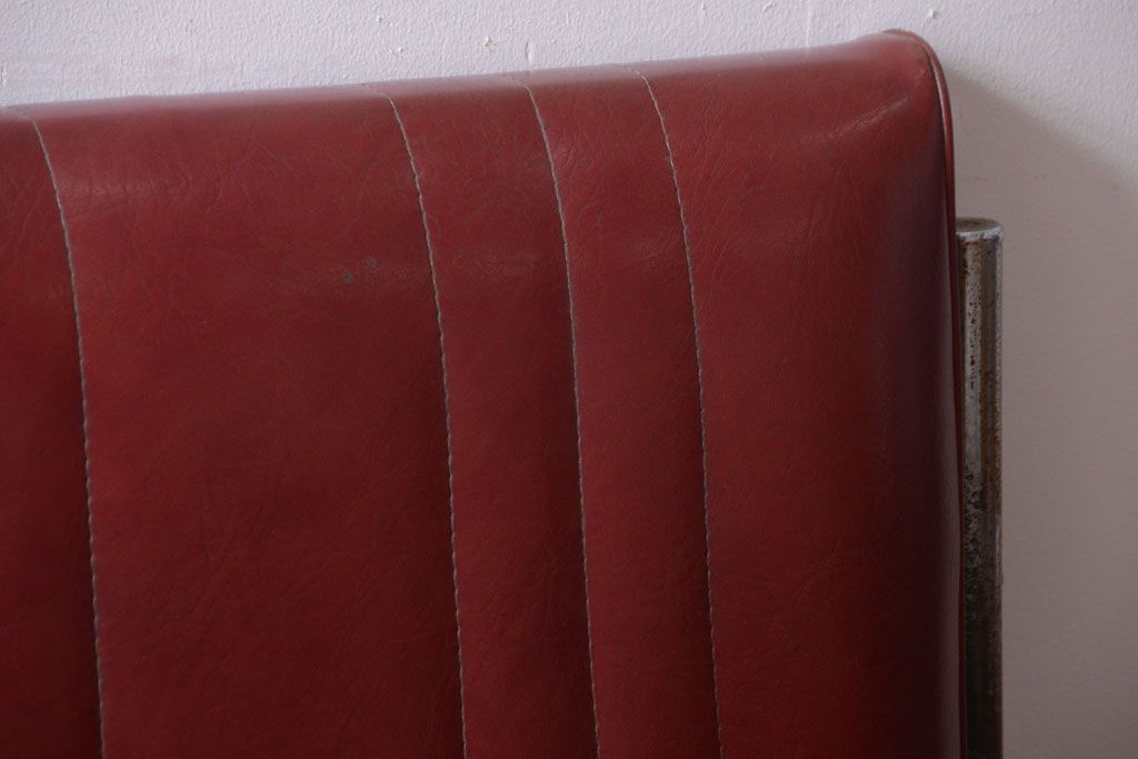 レトロ家具　アンティーク　昭和レトロな3人掛け鉄脚ベンチ