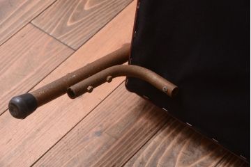 レトロ家具　アンティーク　昭和レトロな3人掛け鉄脚ベンチ