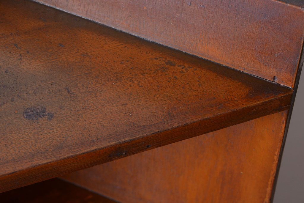 アンティーク家具　アンティーク　古い木のコーナーディスプレイラック(飾り棚)