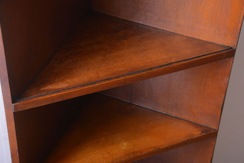 アンティーク家具　アンティーク　古い木のコーナーディスプレイラック(飾り棚)