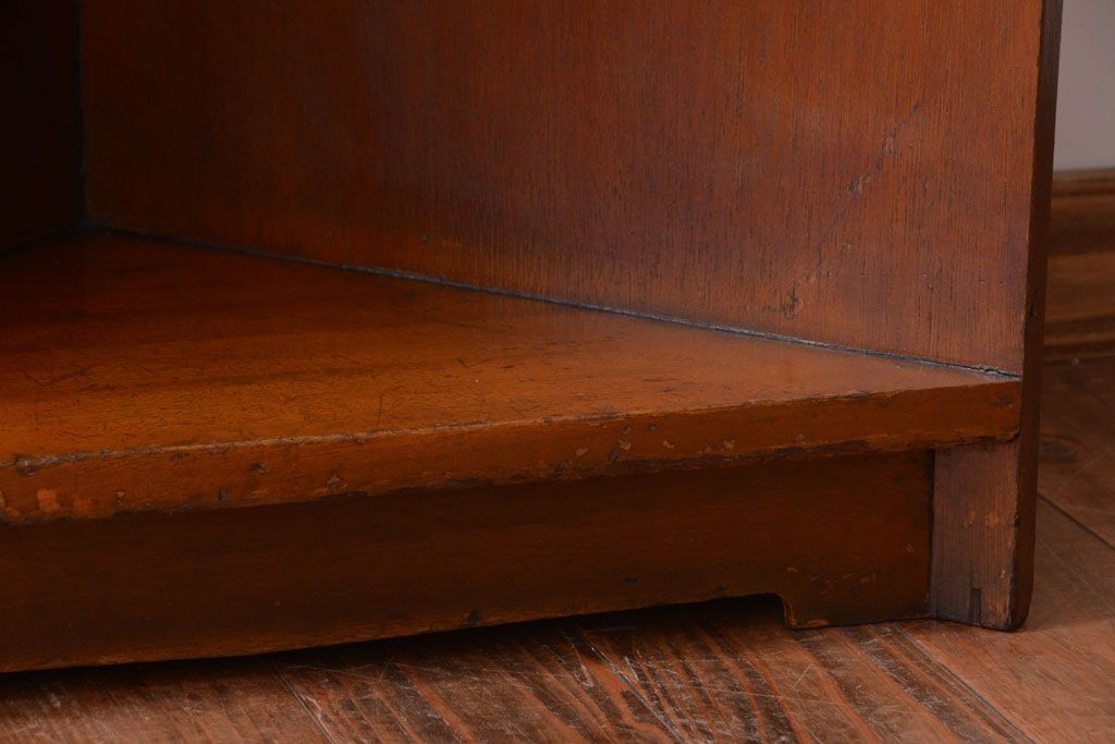 アンティーク家具　アンティーク　古い木のコーナーディスプレイラック(飾り棚)