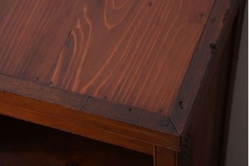 アンティーク家具　和製アンティーク　脚付き!古い木製の横型マス目棚(飾り棚)(1)