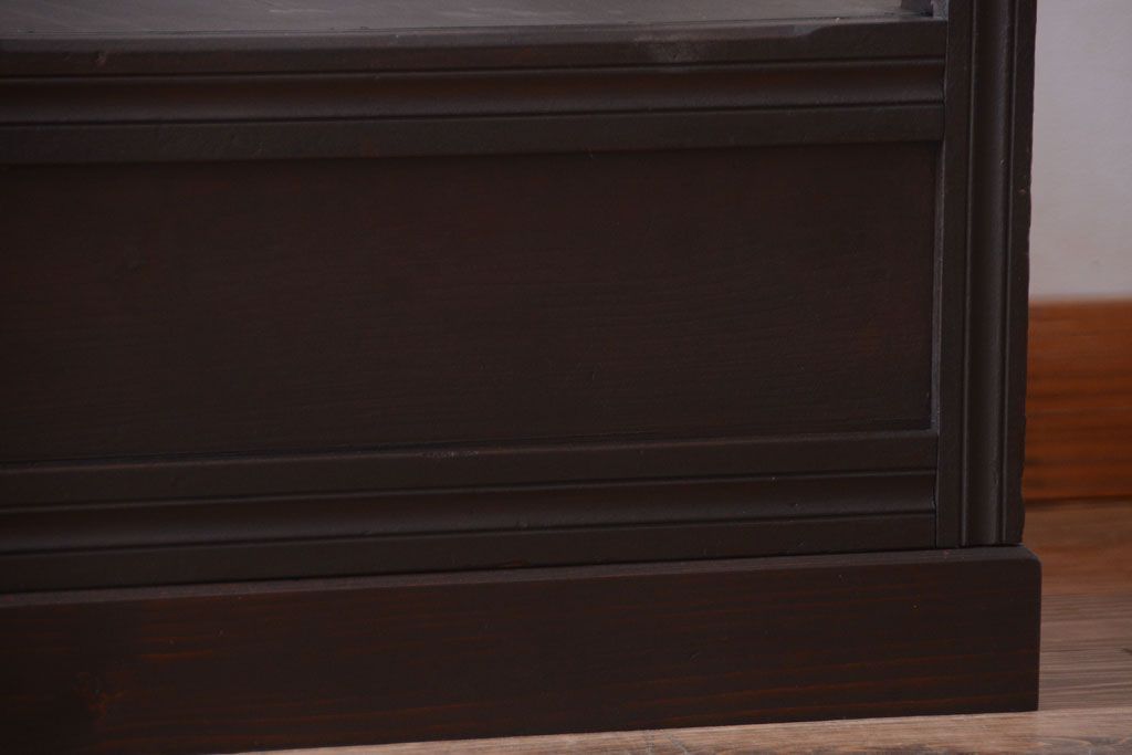 【K様ご成約済・ご決済用】和製アンティーク　とても背の低い古い木のショーケース(ガラスケース)