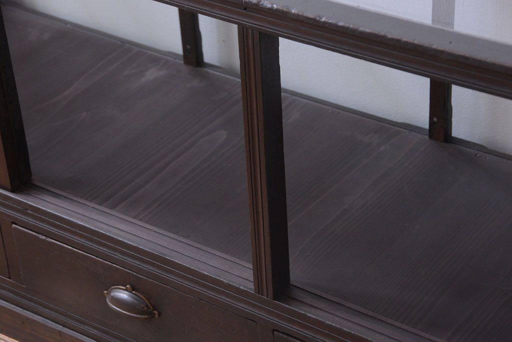 【K様ご成約済・ご決済用】和製アンティーク　とても背の低い古い木のショーケース(ガラスケース)