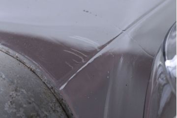 アンティーク雑貨　昭和レトロ　アルミの蓋付き!アンティークガラス瓶2個セット