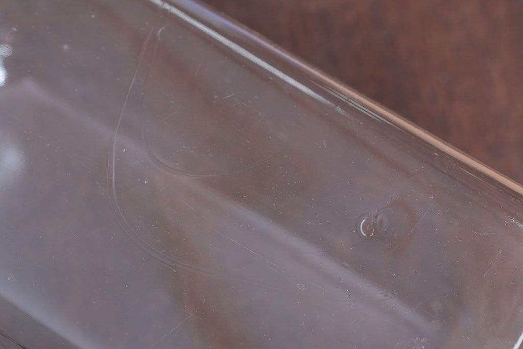 アンティーク雑貨　昭和レトロ　アルミの蓋付き!アンティークガラス瓶2個セット