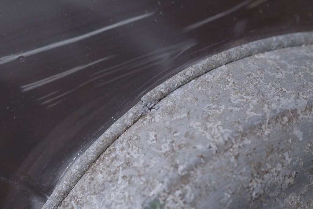 アンティーク雑貨　昭和レトロ　アルミの蓋付き!アンティークガラス瓶2個セット