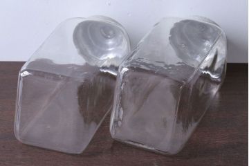 アンティーク雑貨　昭和レトロ　アルミの蓋付き!アンティークガラス瓶2個セット