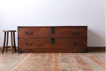 アンティーク家具　古民具・骨董　シンプルで上品な時代箪笥ローボード(ローチェスト)