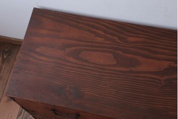 アンティーク家具　古民具・骨董　シンプルで上品な時代箪笥ローボード(ローチェスト)