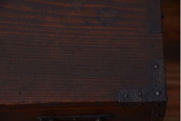 アンティーク家具　古民具・骨董　シンプルで小さなアンティーク帳場箪笥