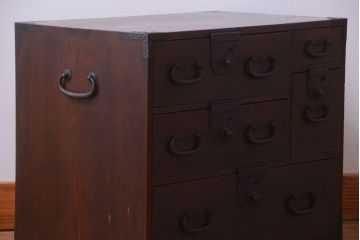 アンティーク家具　古民具・骨董　シンプルで小さなアンティーク帳場箪笥