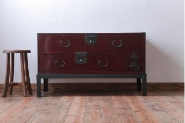 アンティーク家具　古民具・骨董　江戸〜明治期　かくし付き!鉄脚時代箪笥ローボード