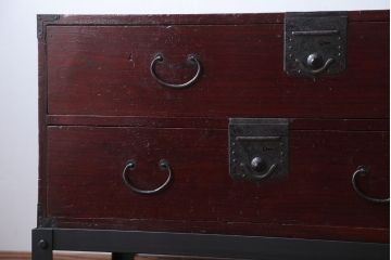 アンティーク家具　古民具・骨董　江戸〜明治期　かくし付き!鉄脚時代箪笥ローボード