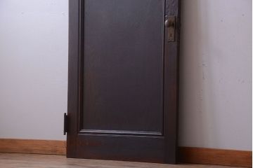 和製アンティーク　古い木製のシックなドア