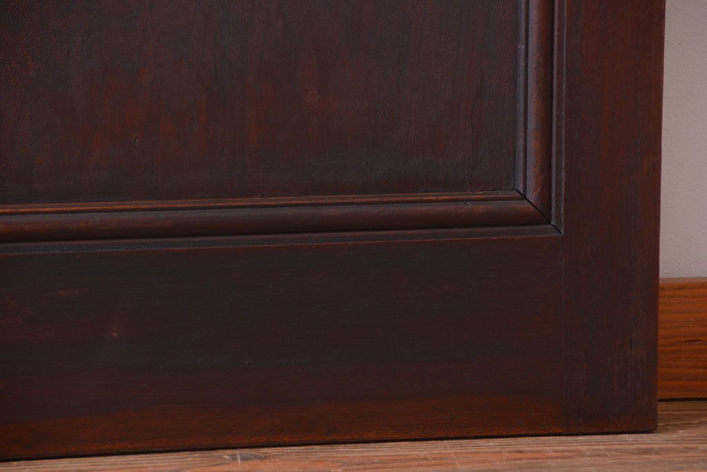 和製アンティーク　古い木製のシックなドア