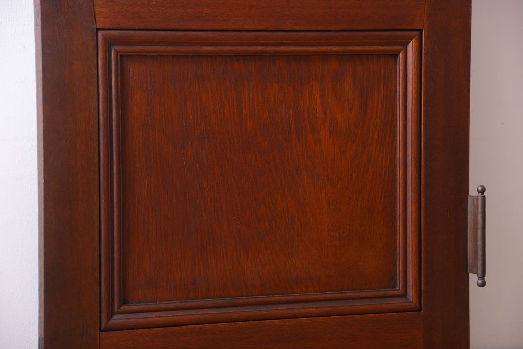 アンティーク　古い木のシンプルで上質なドア(1)